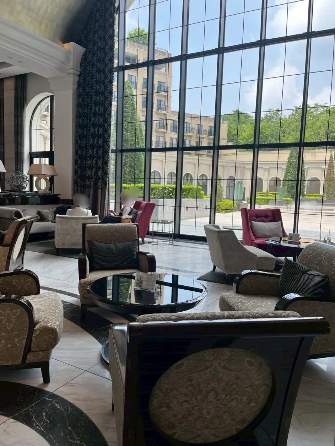 エントランスロビー