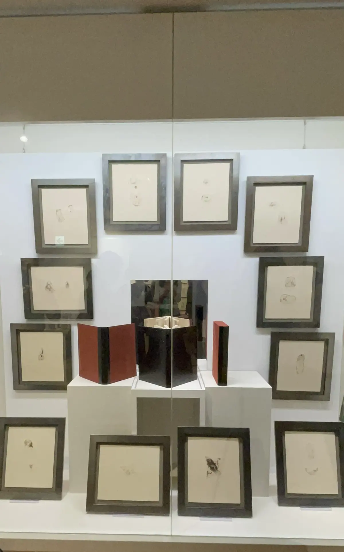 シェイクスピア、制作道具、早稲田、館内、早稲田大学、早稲田大学 国際文学館、村上春樹ライブラリー、銅版画作家、山本容子、作品展、山本容子版画展、