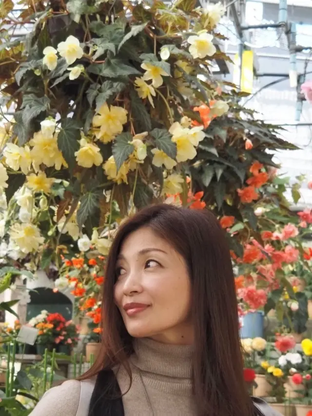 梅も桜も胡蝶蘭まで…花々に囲まれ春の訪れの画像_10