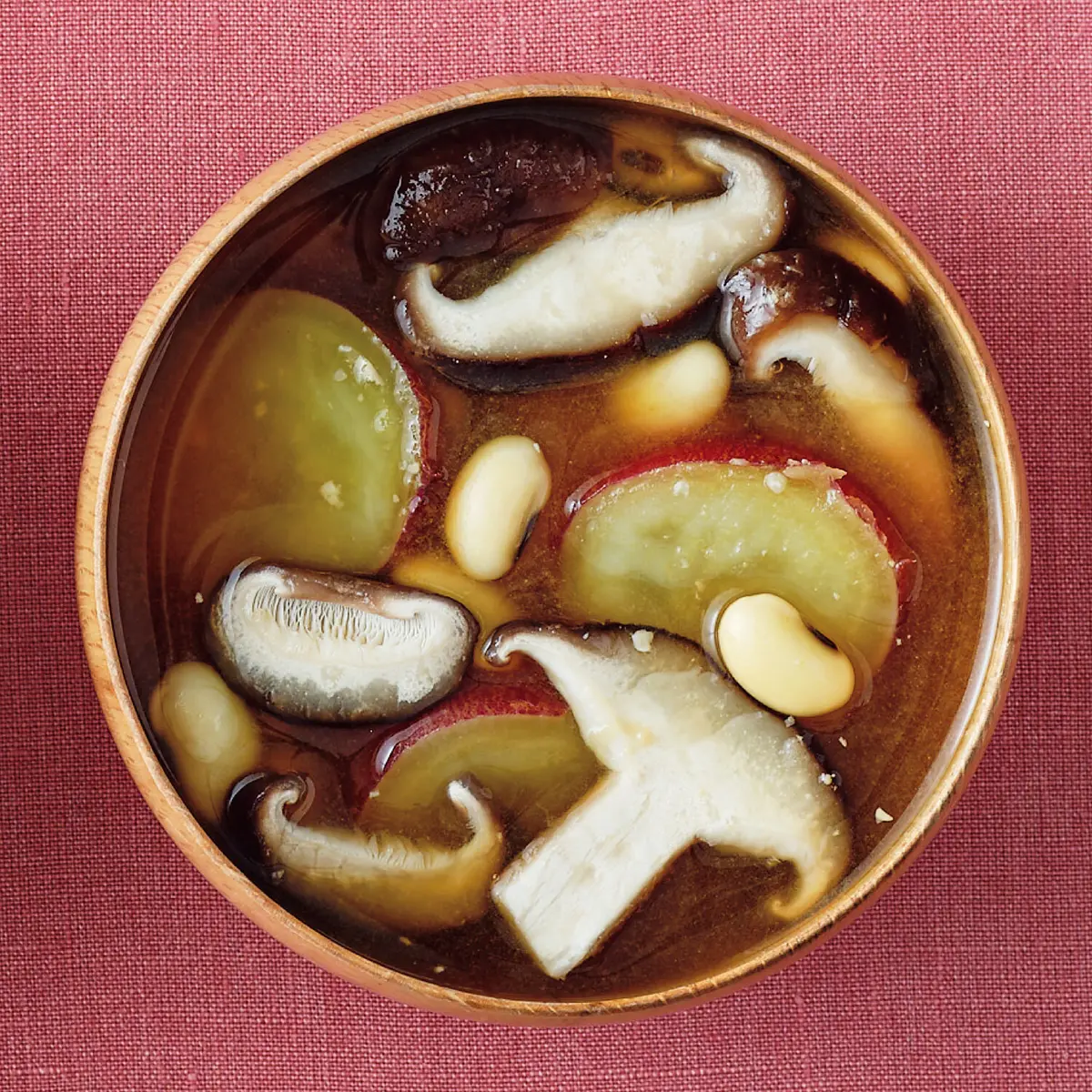 OurAge×Webエクラ  きのことさつまいもの味噌汁