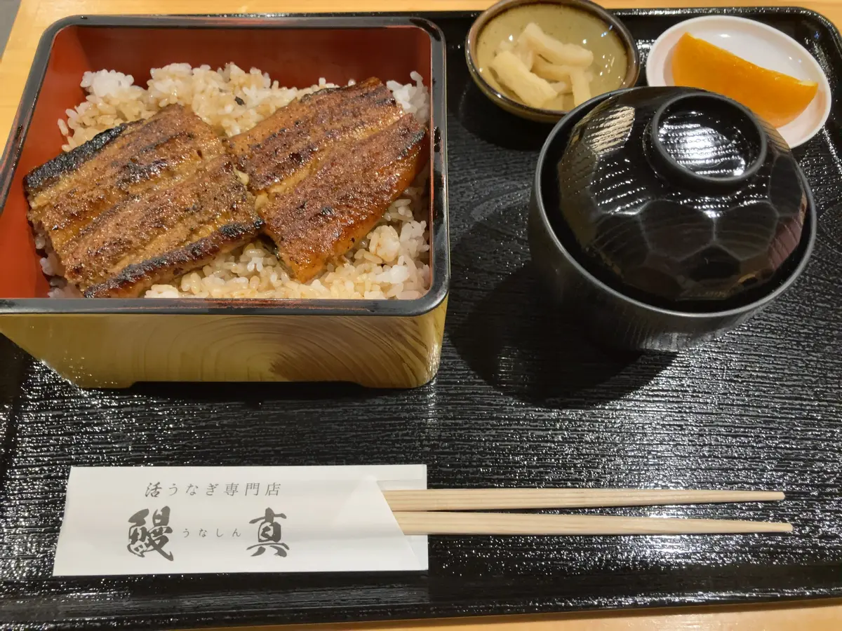 誕生はお気に入りの鰻屋さんでランチの画像_3