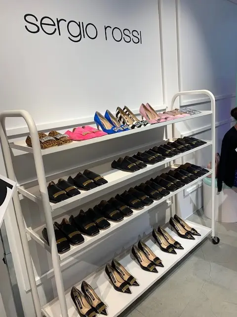 チェック柄のスカートで注目のイベントへ。の画像_4