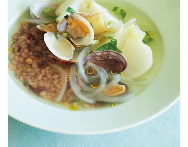 アサリとかぶの雑穀スープ