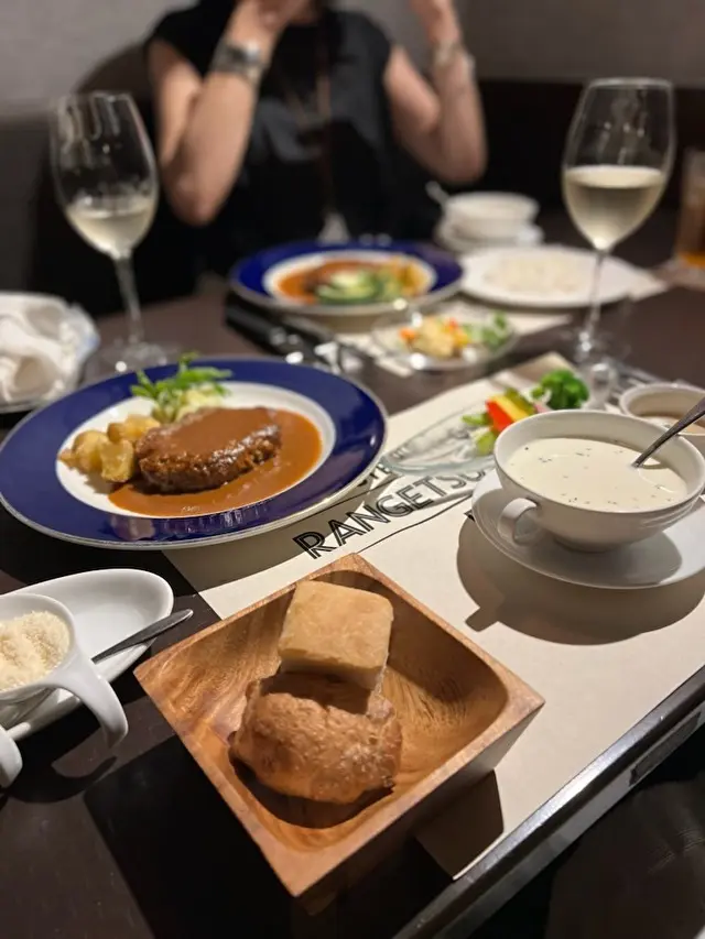 ハンバーグランチ