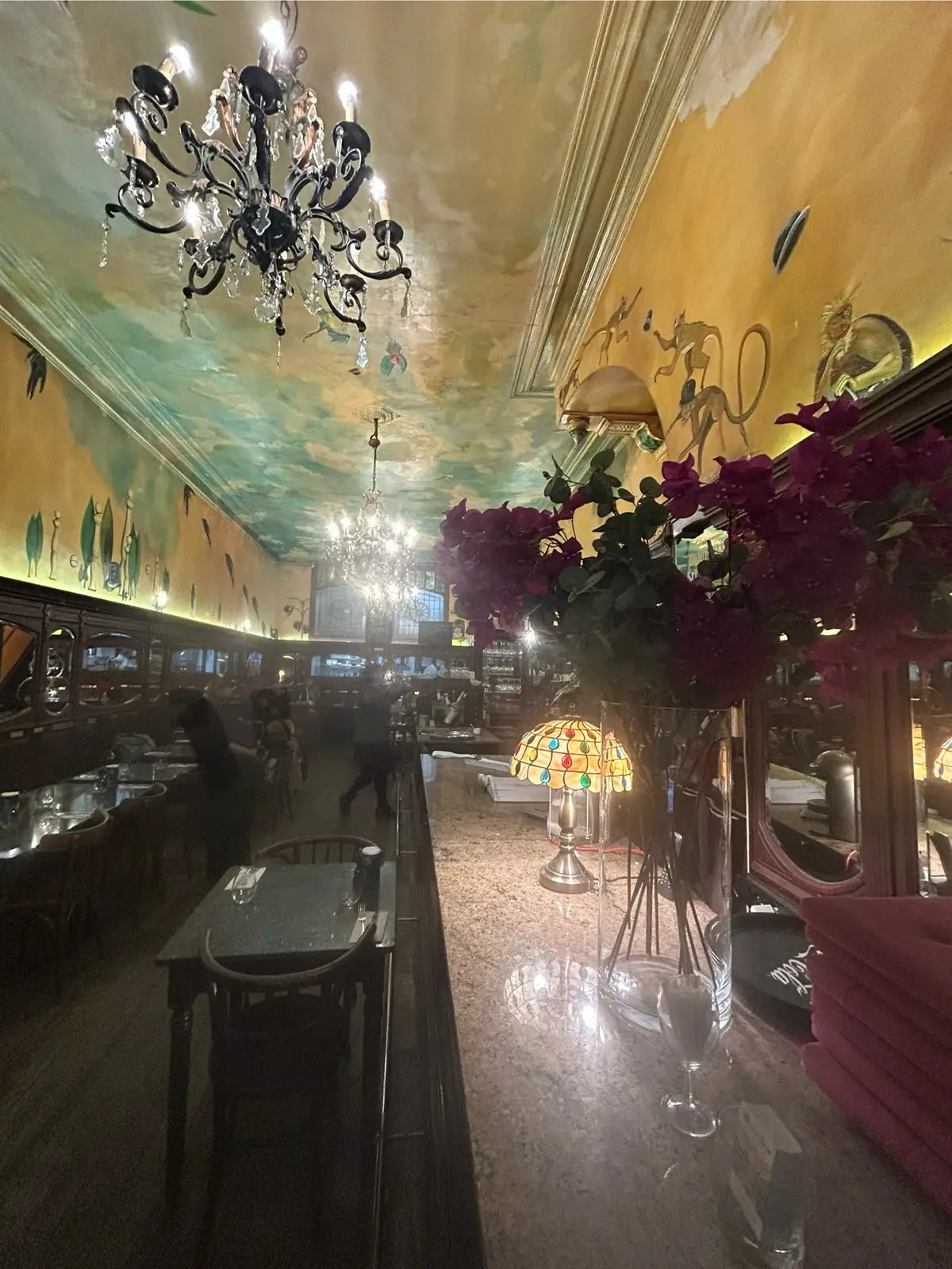 ブリュッセルの名店「La Roue D’or」　夕食　グラス