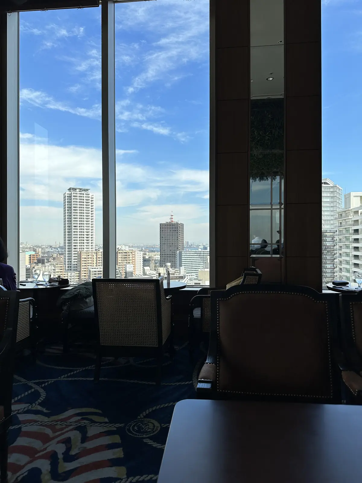 今季更新したグリーンのスカートの画像_6