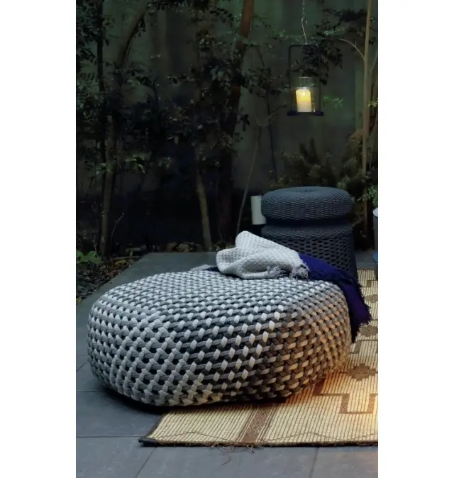 オットマン「トラマエ」（W90×D76×H32㎝）￥376,200