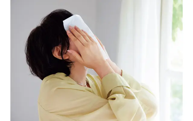 簡単ティッシュパックでリフレッシュ保湿