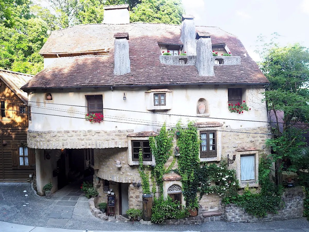 ぬくもりガレリア（建築ギャラリー＆カフェ）