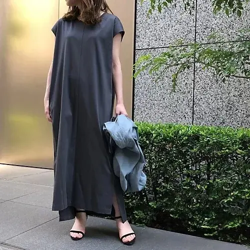 【50代 ワンピース】初夏の「きれい見えワンピース」おすすめ10選を実際に着てみました！