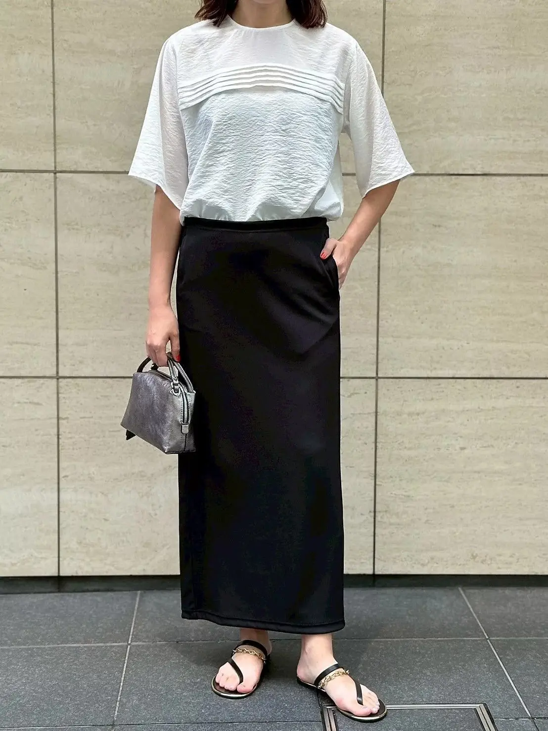 一枚で華やか。大人の夏スタイルを刷新するの画像_4