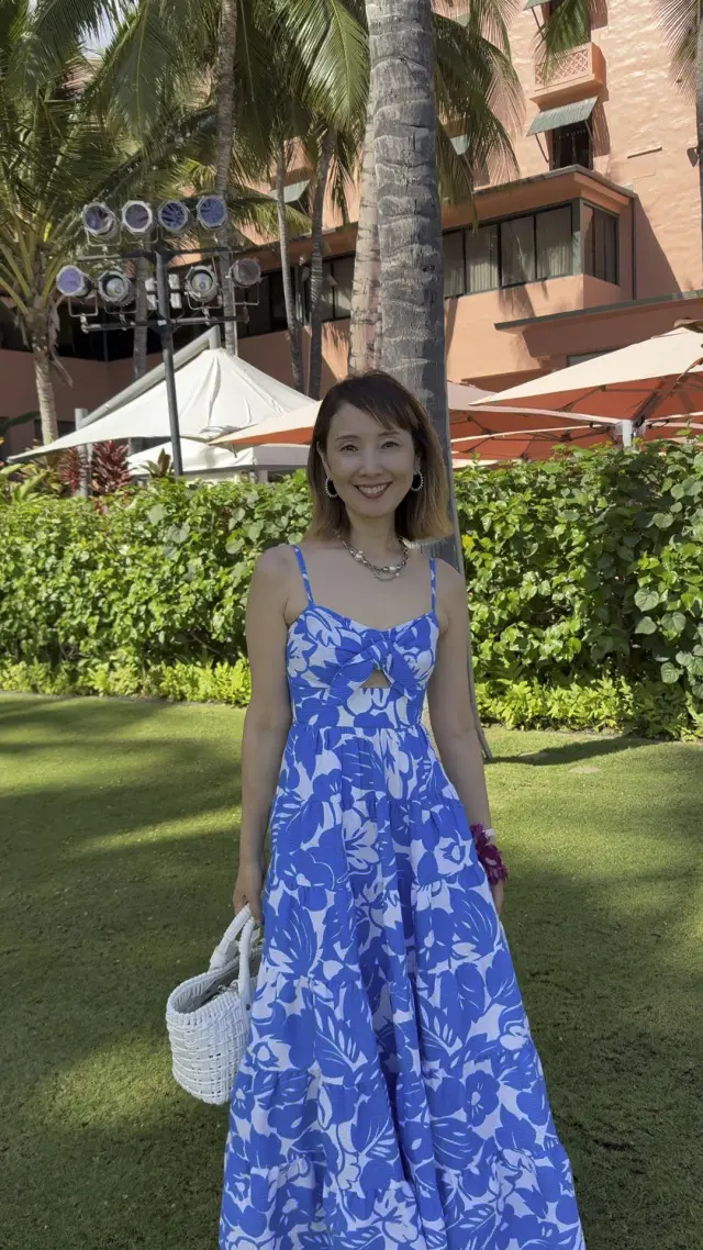 ラッキーモチーフを楽しむリゾートワンピーの画像_8