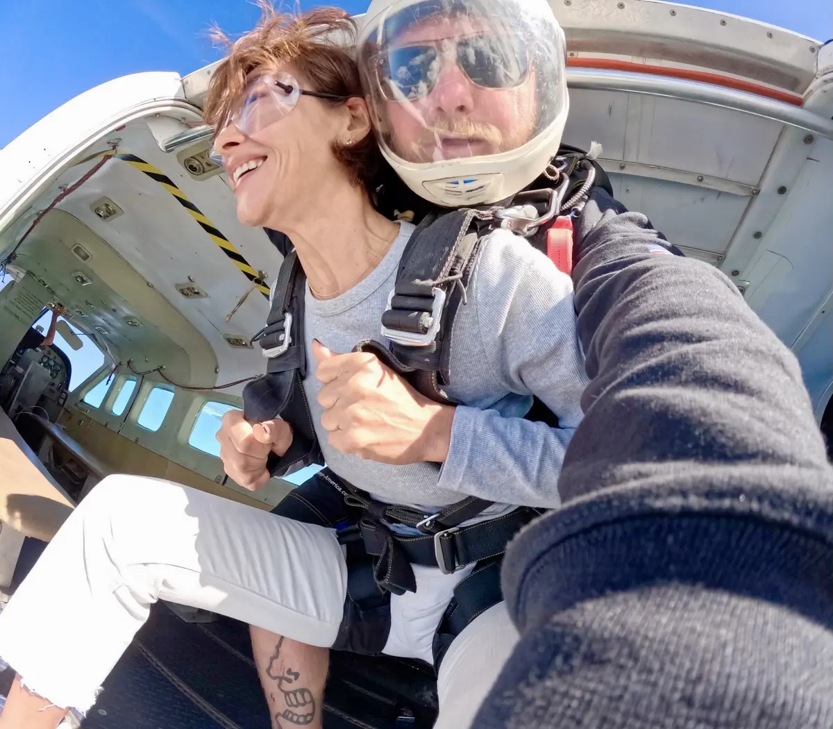 ハワイで念願のスカイダイビングに挑戦！！の画像_7