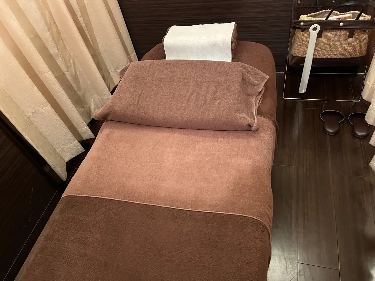 マッサージベッド