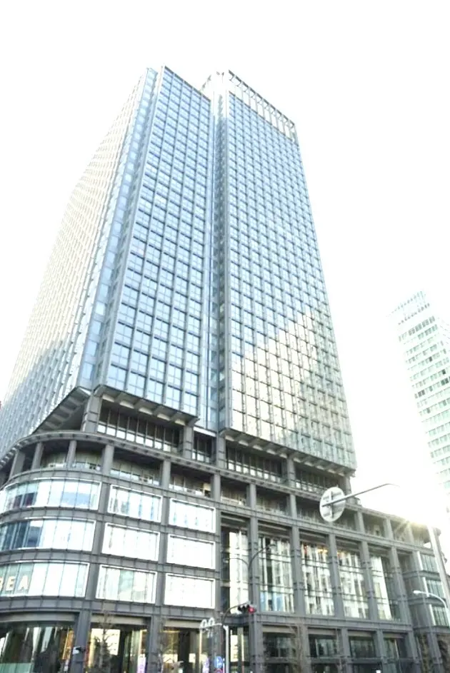 夏のワンピースを下見に、丸の内の丸ビルをの画像_2