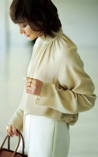 富岡佳子が着こなす【リッチベージュ】３系の画像_5