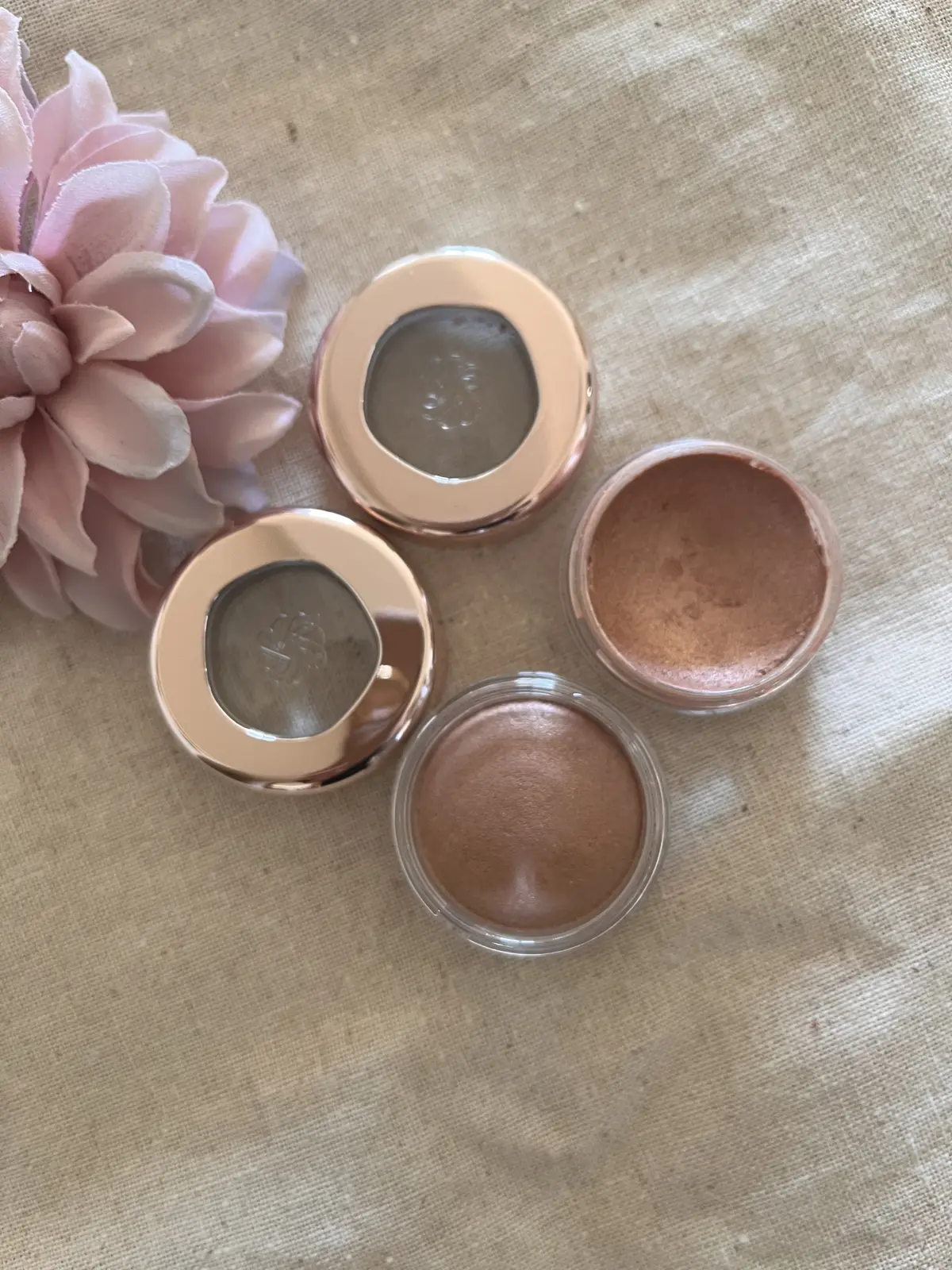 買い足したアイシャドウとパクチーたっぷりの画像_2