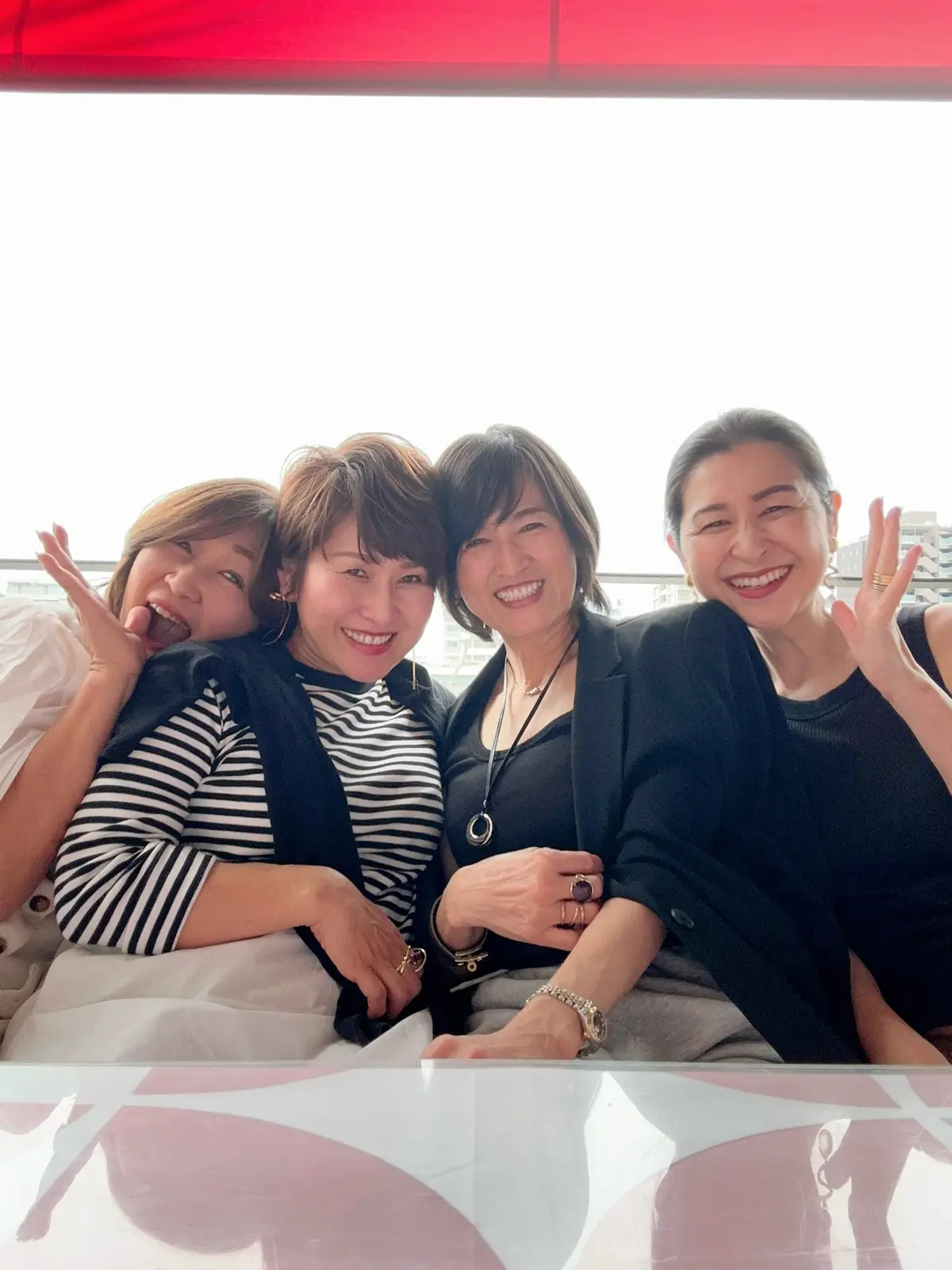 ランチメンバー４名での記念写真