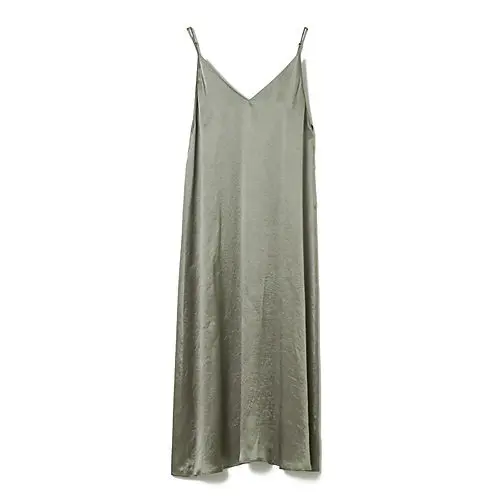 ８月に買い足したい上質日常着「E by の画像_2