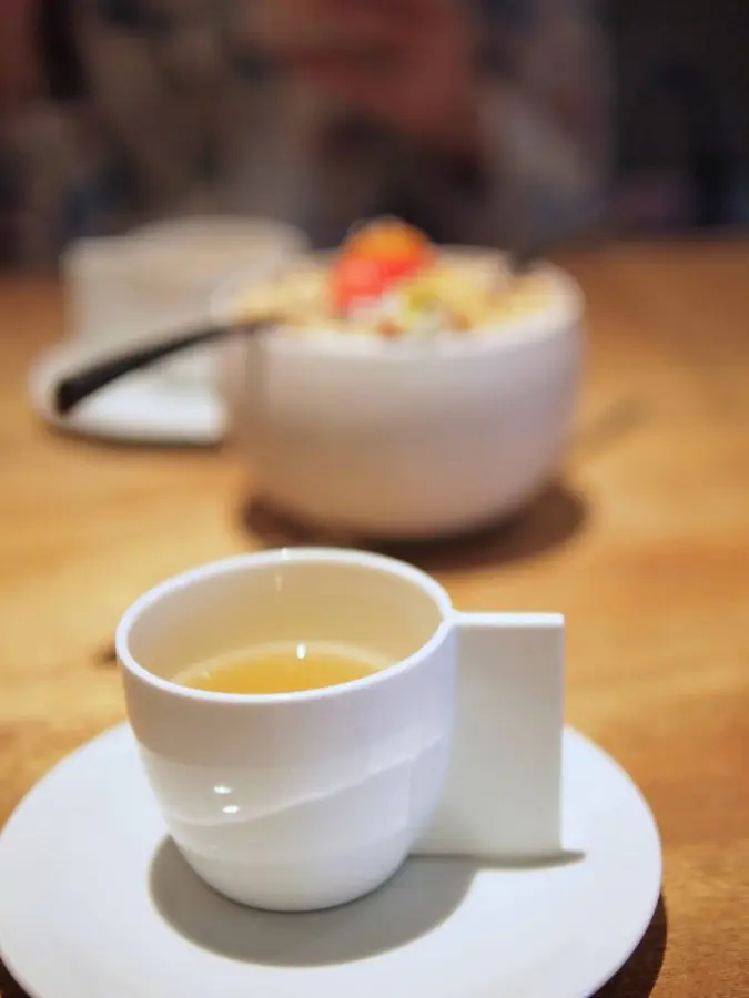 フレンチレストラン　ほうじ茶