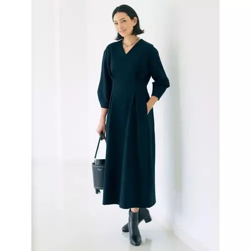 E by eclat キーネックコクーンワンピース ￥20,900