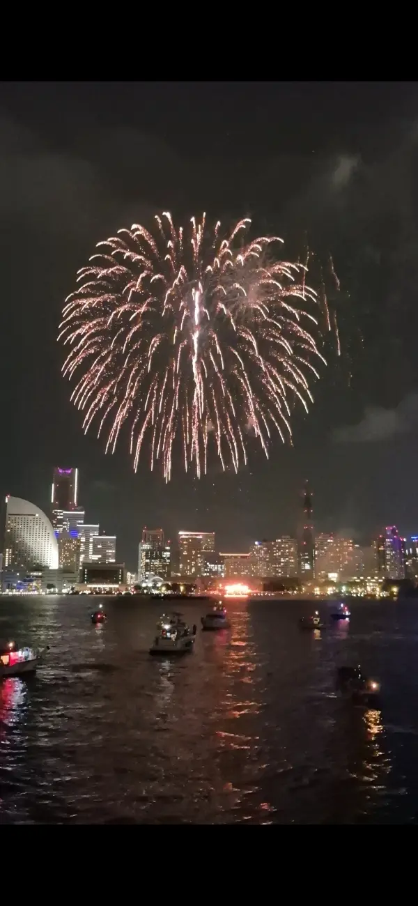 横浜開港記念日クルージング：豪華ディナーの画像_12