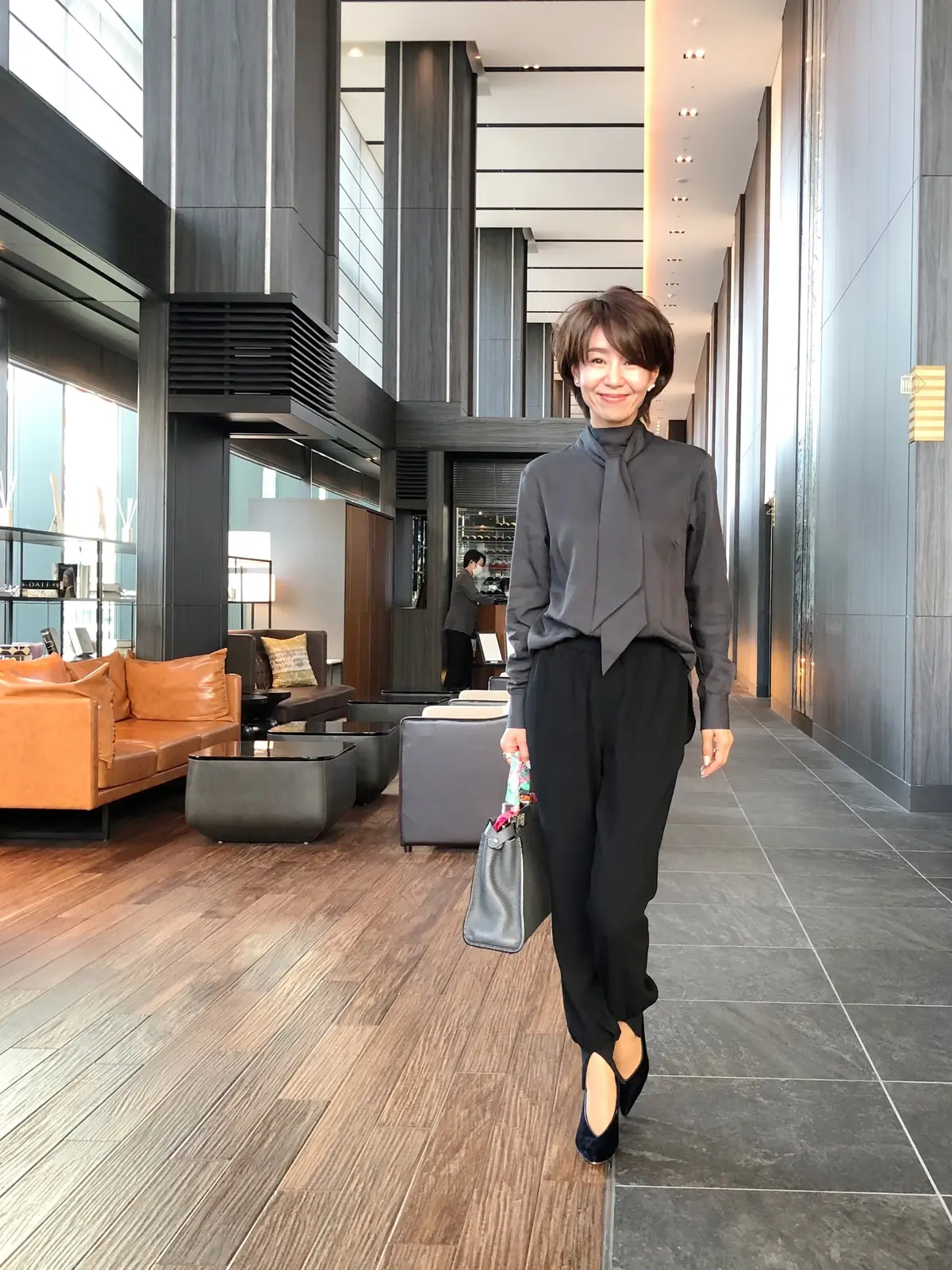 ドラマティックブラウス☆新旧あれこれの画像_4