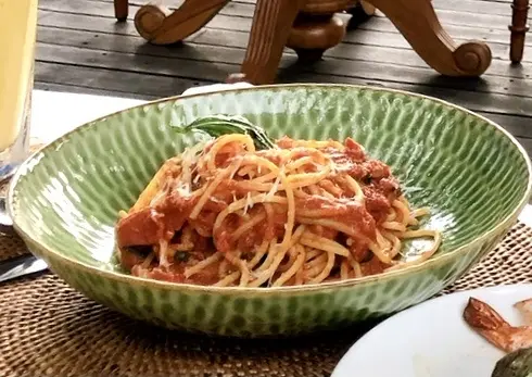 パスタ　トマトソース