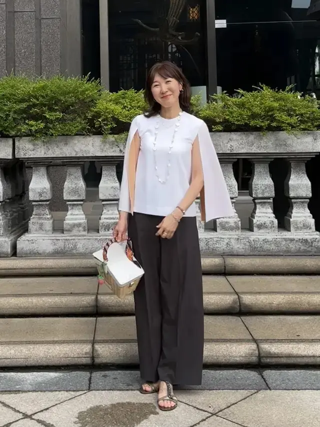 ユニクロ感動ワイドパンツ