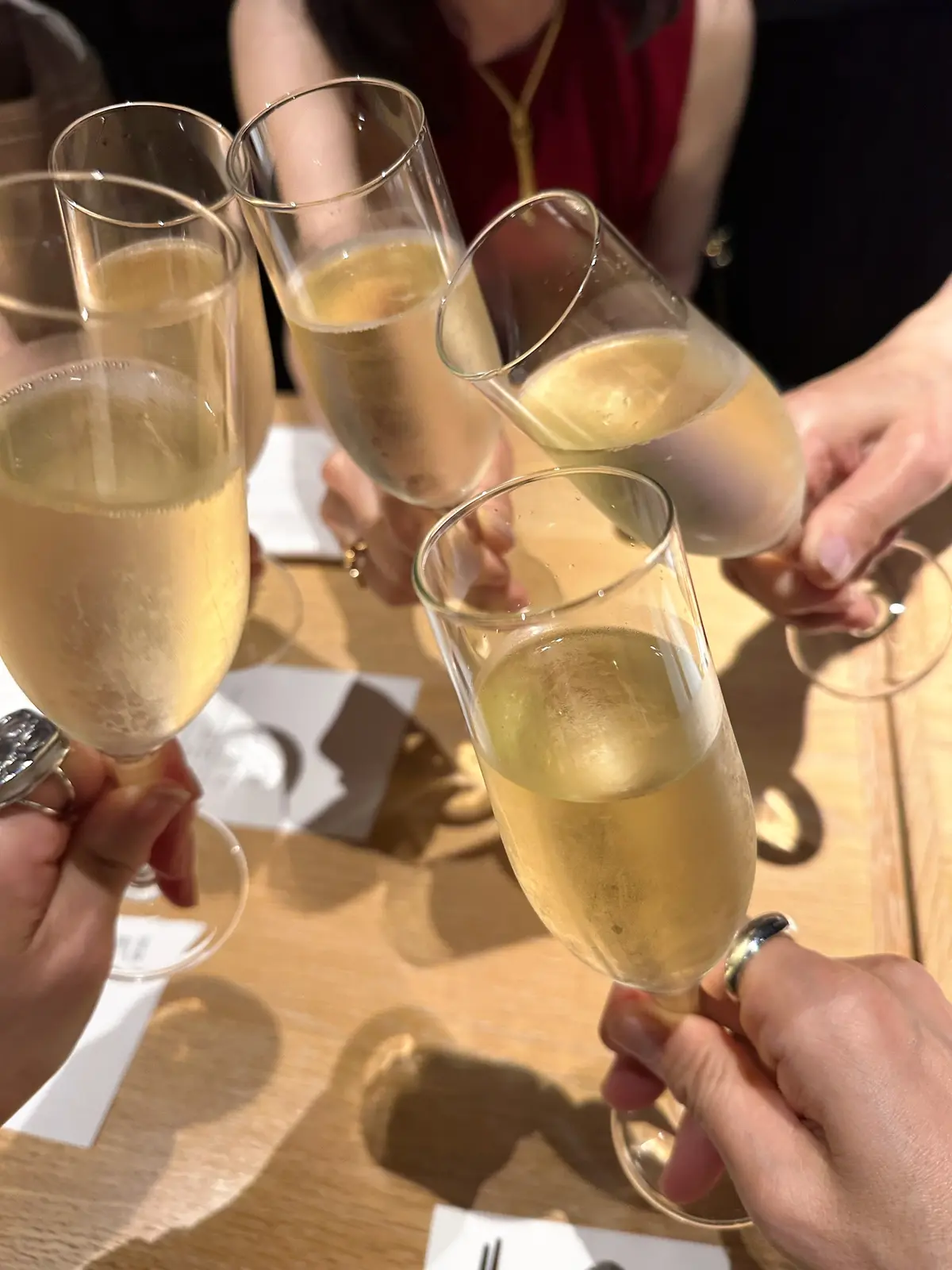 レモンイエローのジャケットでお出かけデニの画像_4