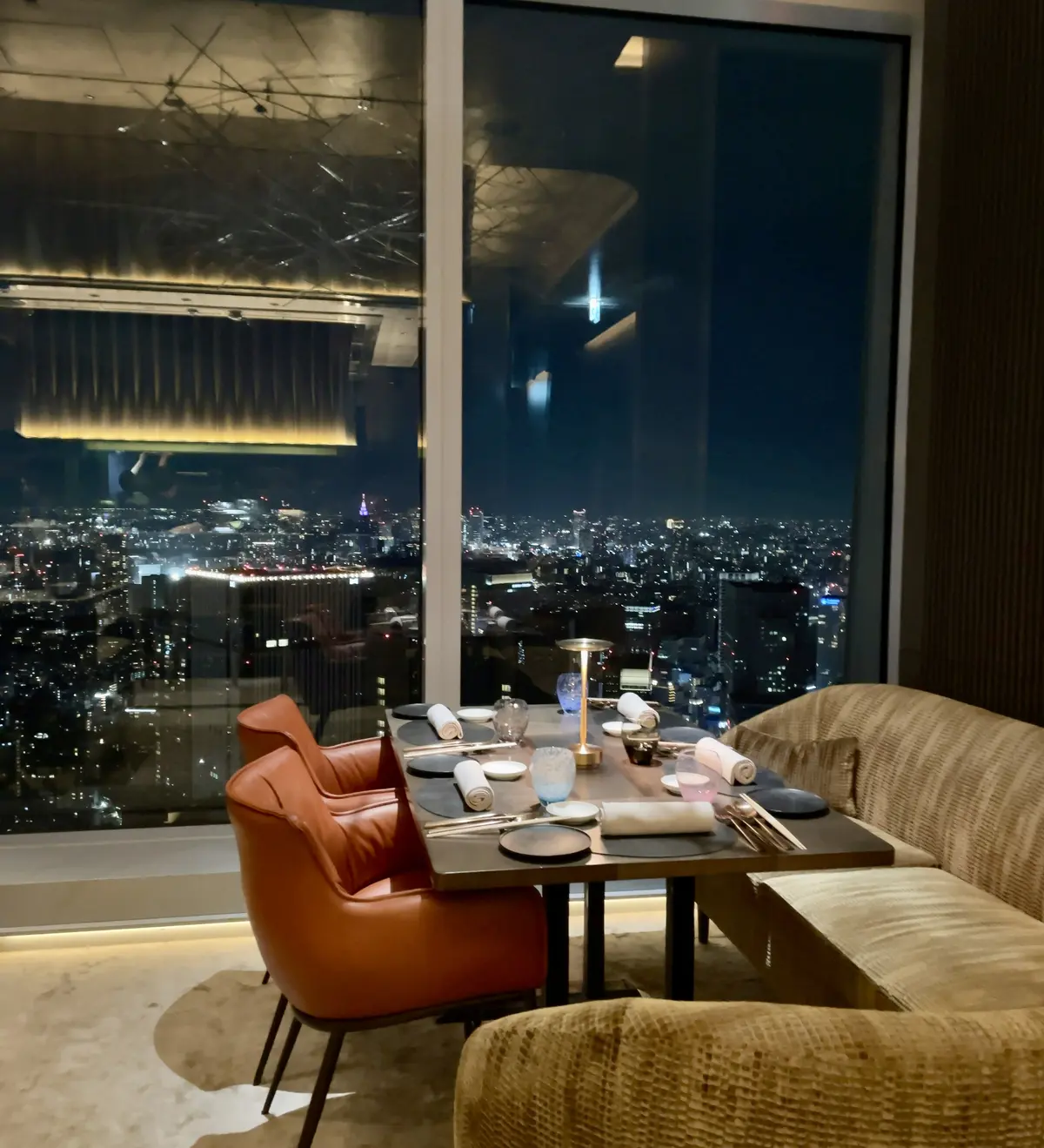 摩天楼で味わう三つ星シェフのレストラン の画像_9