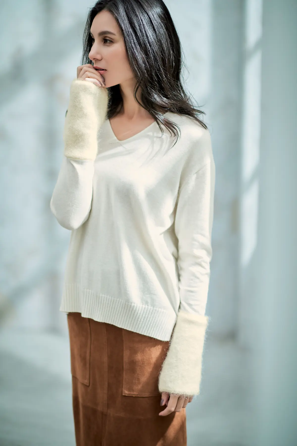 小技の効いた上質ニット４スタイルの画像_7