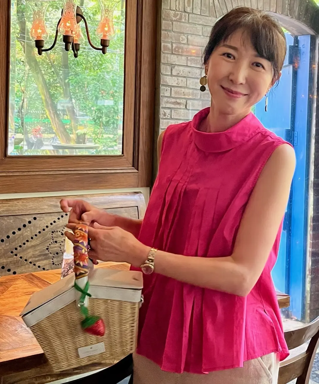 ブラウス　UNIQLO