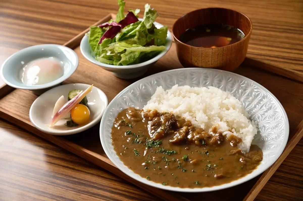 ニッピカフェ　カレー