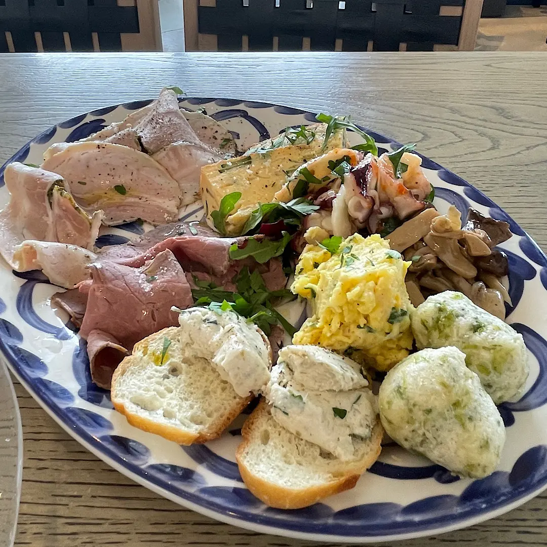 アンティパストミスト 