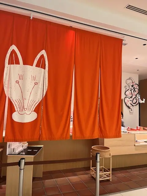 日本橋散策　有名神社と美味しいお土産とカの画像_8