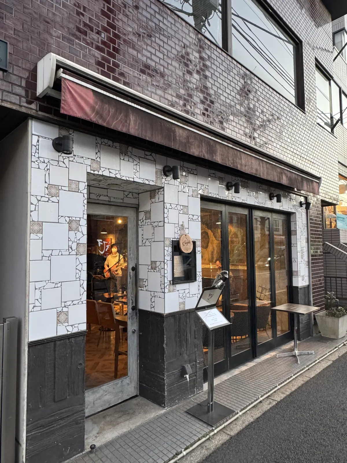 Cafe & Live spot FJ’ｓ