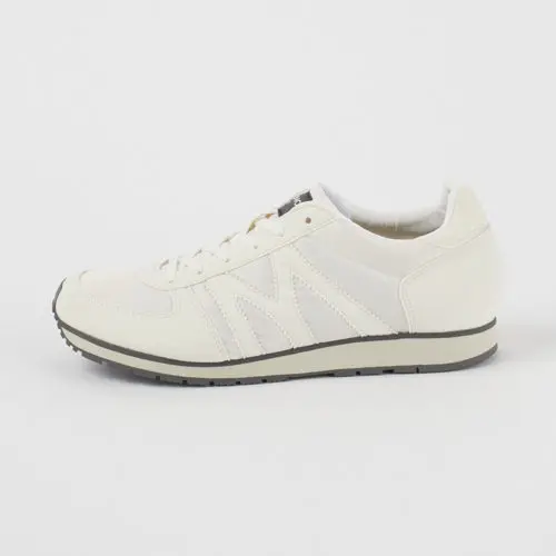 50代に似合うスニーカーと大好評！「マーの画像_3