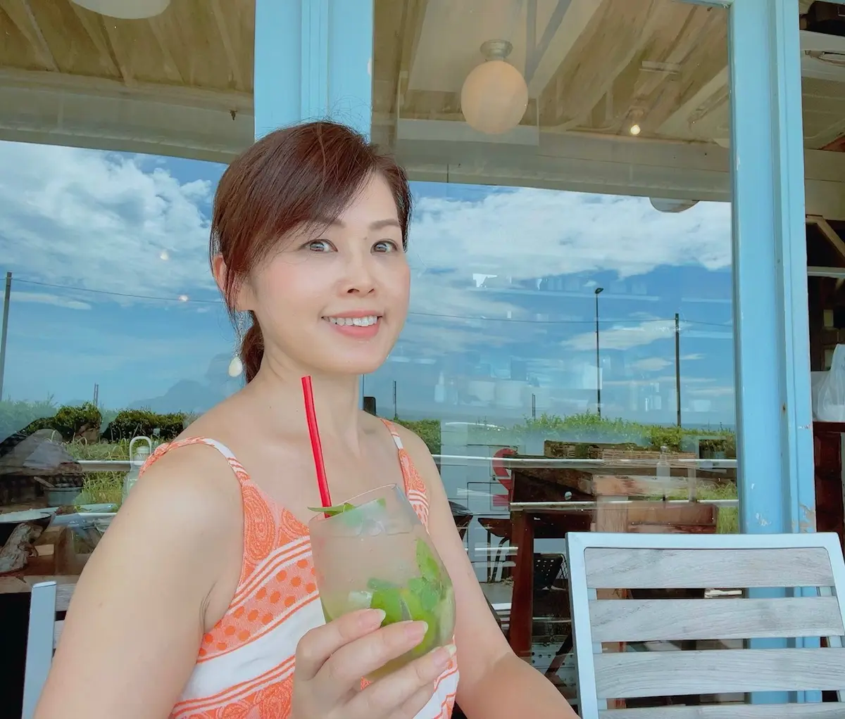 ダブルドアーズ七里ガ浜店テラスにてモヒートを頂く