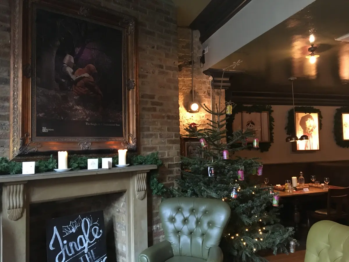ロンドンのとあるパブ　クリスマス仕様