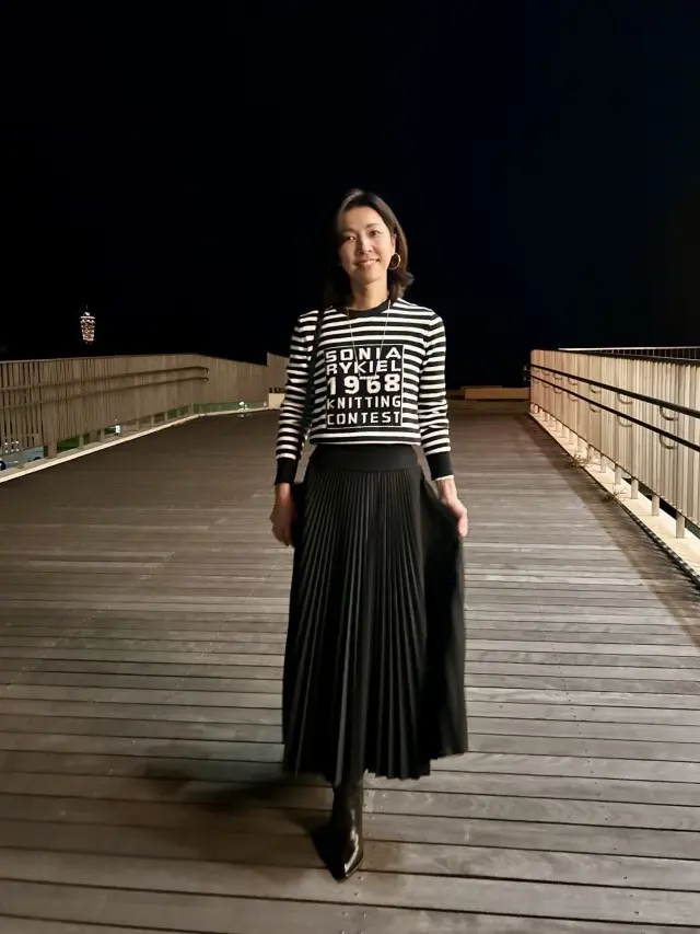 大人カジュアルでお出かけの画像_4