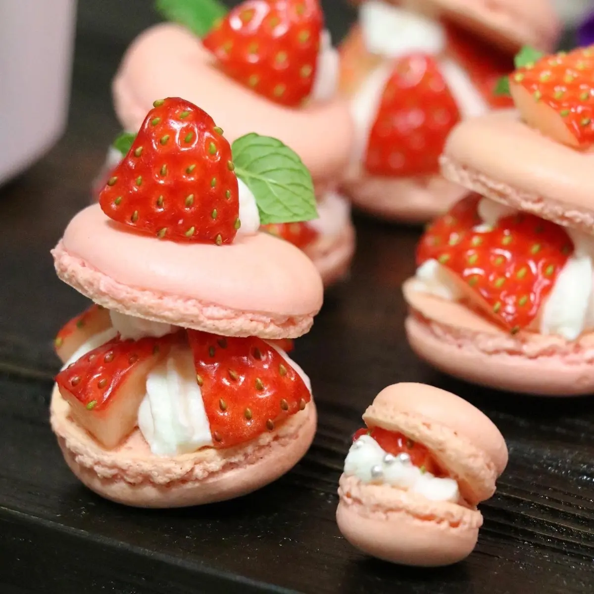 いちごのマカロン①