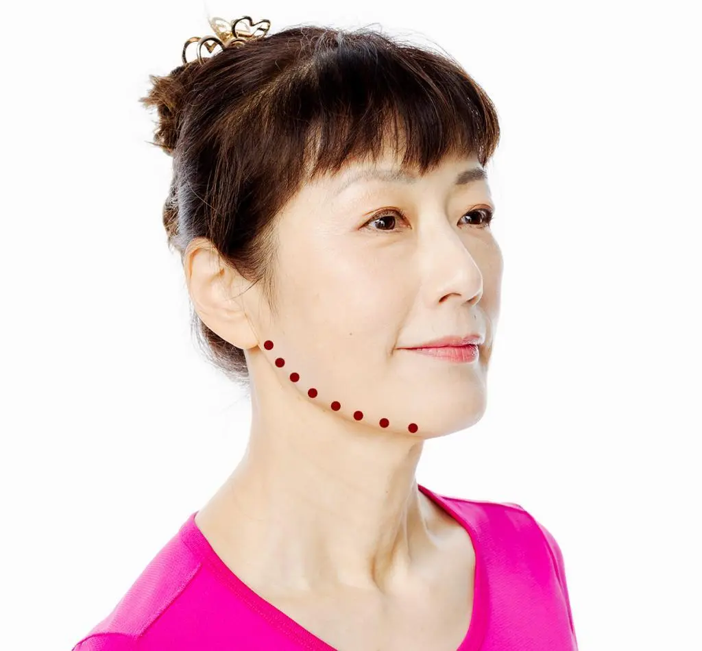 OurAge×Webエクラ　リンパケア　あご下プッシュ02