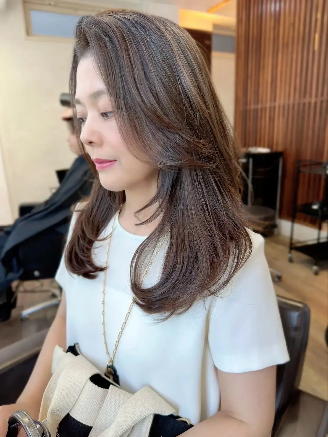 【50代ロングヘアのメンテナンス】縮毛矯正ヘアのカラーリタッチと艶を保つ愛用品