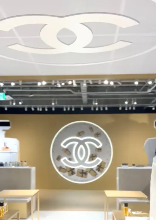 【CHANEL】 ハイブランドのWONDの画像_6