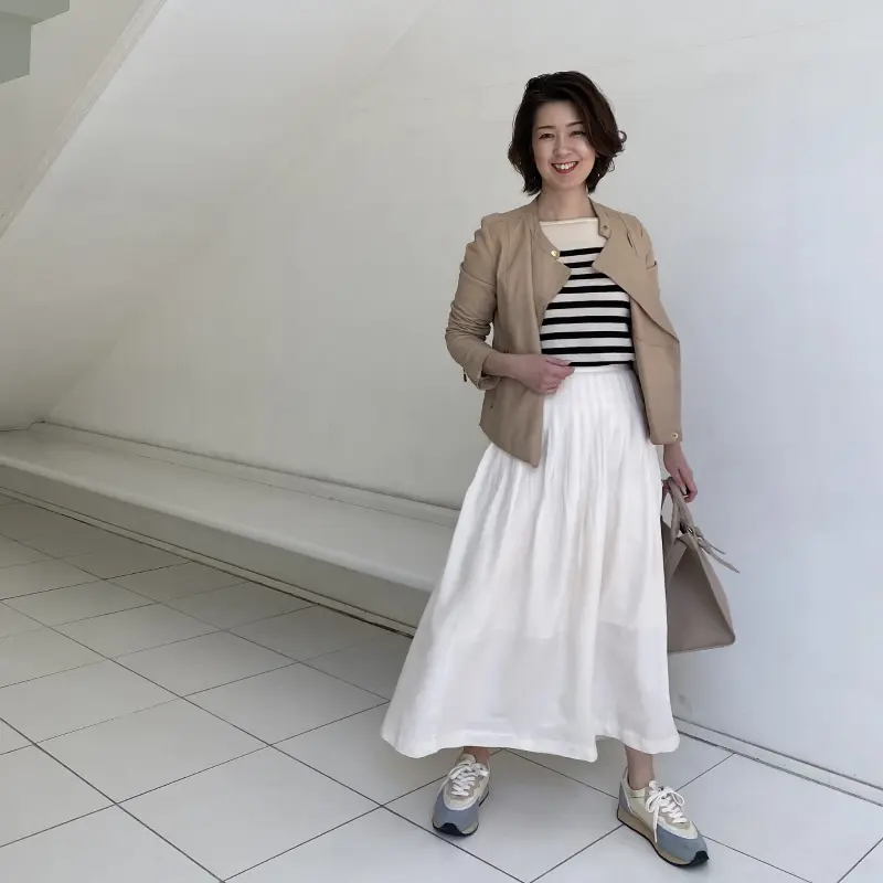 華組 根本有加里さん　スニーカーコーデ