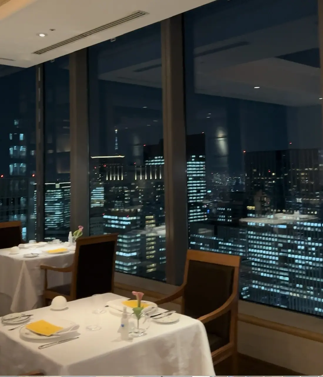 ZARAのボウタイブラウス@丸の内ディナの画像_3