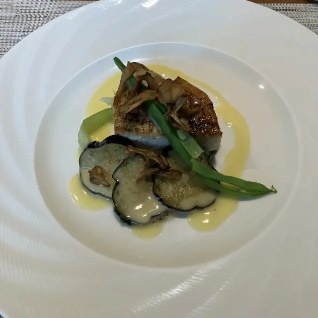 ずっと気になっていた銀座のホテルランチの画像_7