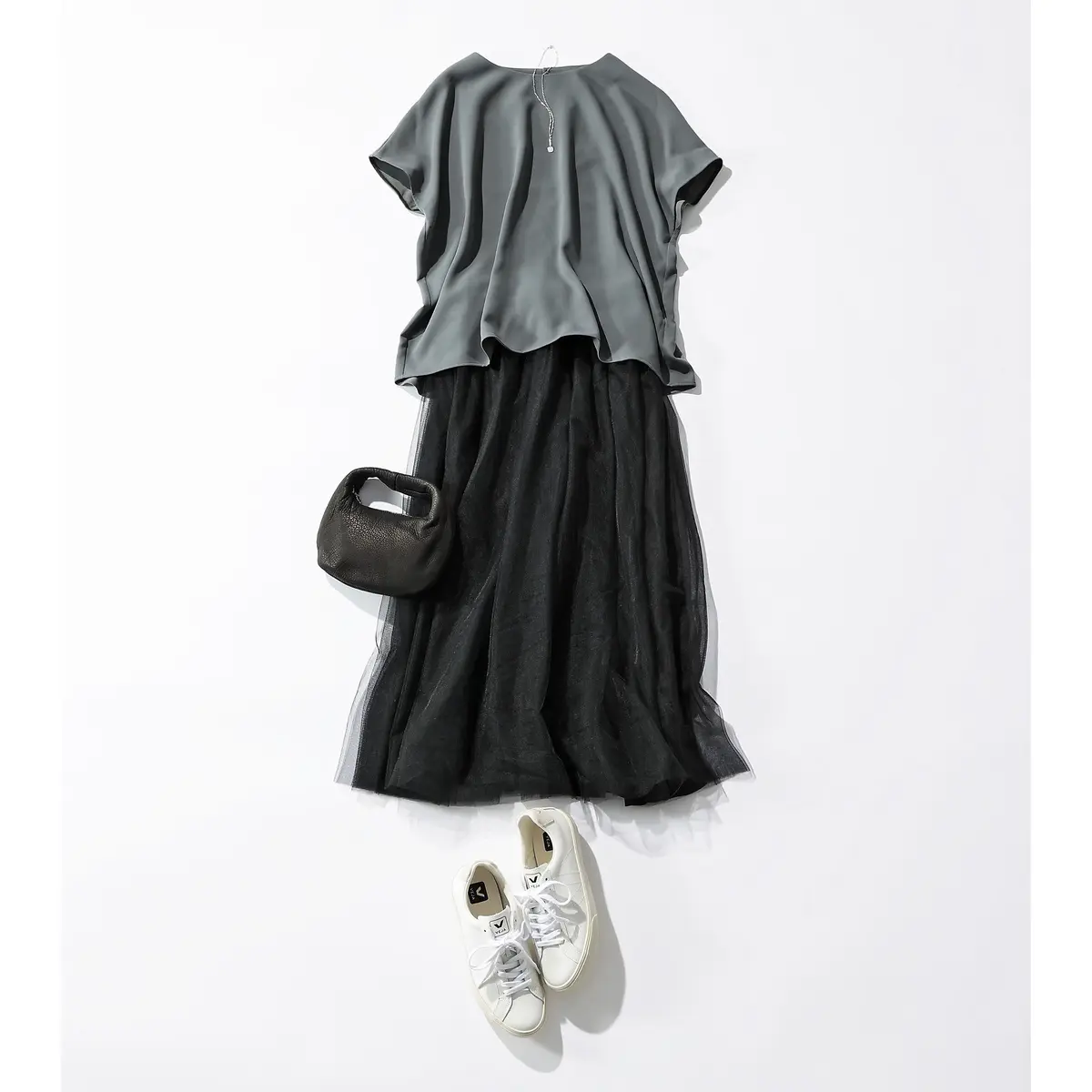 ＼978枚売れ／大ヒット中【E by eの画像_4