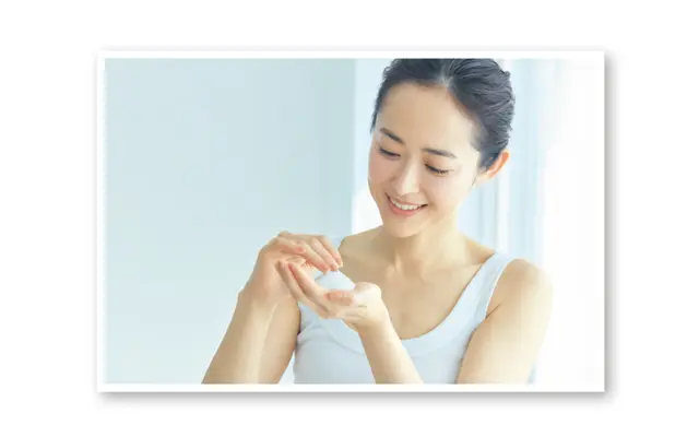 泡立てはホイップ状の泡をピンポン玉2つ分